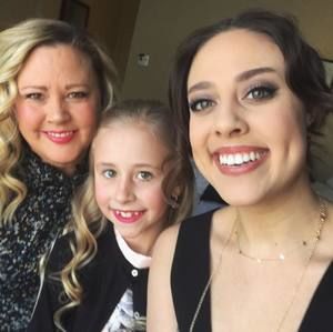 Meet your Posher, Kayla